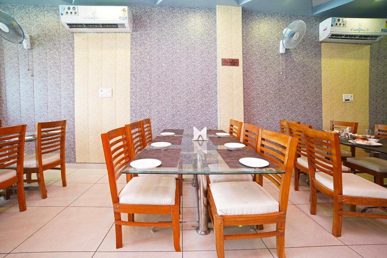 Oyo 39539 Hotel Vansh & Restaurant Kashipur Exteriör bild