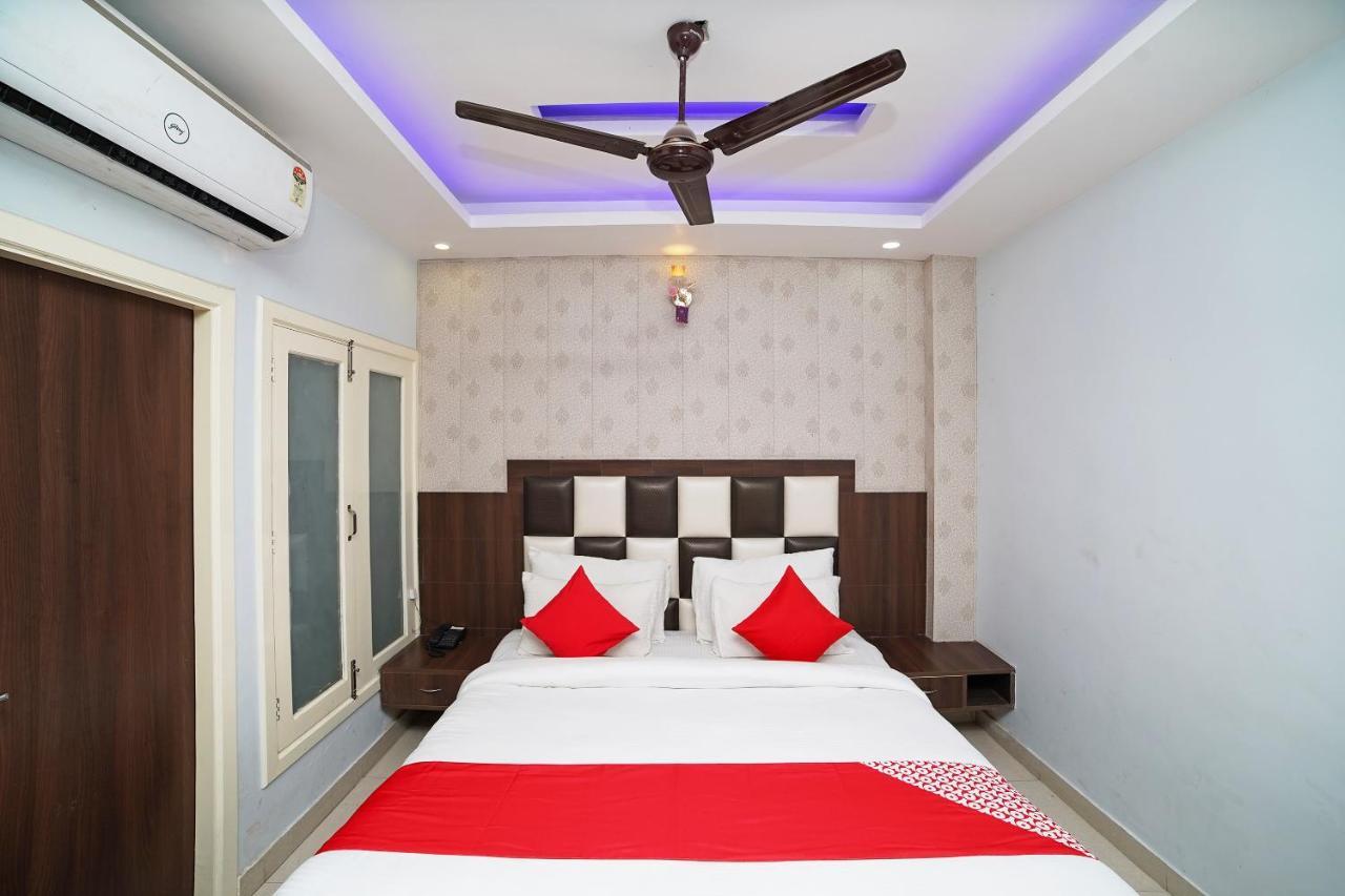 Oyo 39539 Hotel Vansh & Restaurant Kashipur Exteriör bild