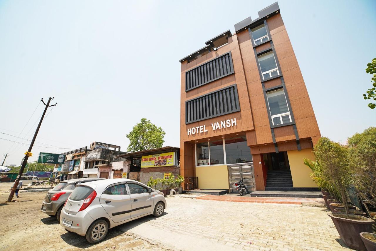 Oyo 39539 Hotel Vansh & Restaurant Kashipur Exteriör bild